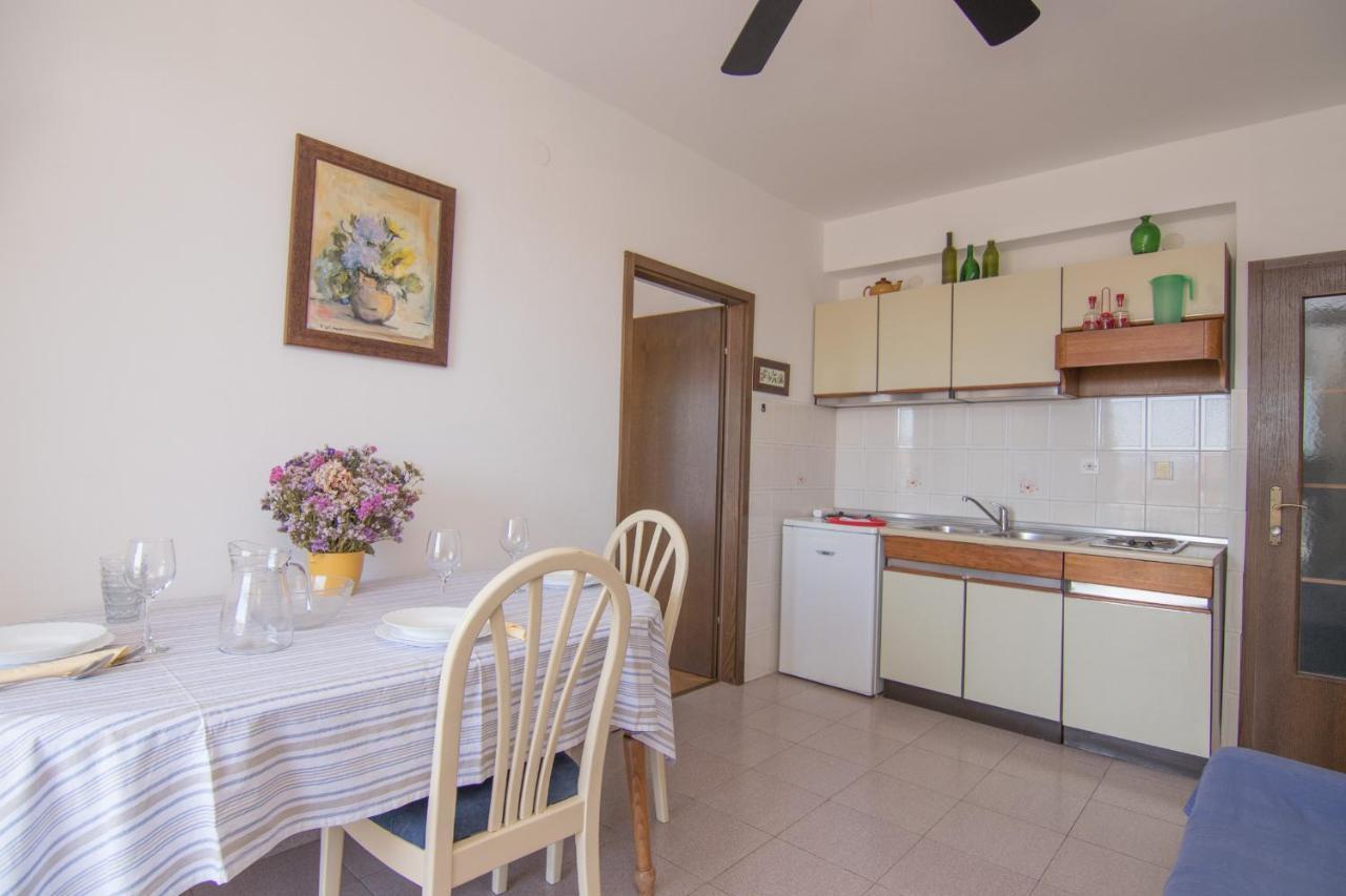 Dekanic Krk Apartman Krk Town