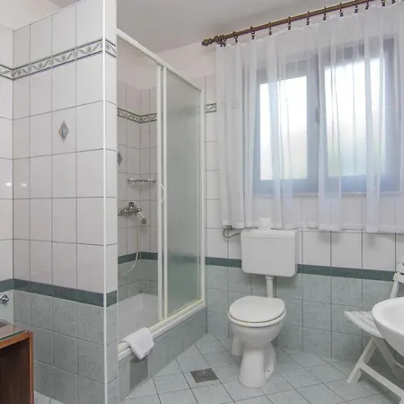 Apartmani Dekanic Krk Krk Town Exterior photo