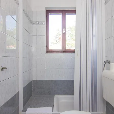 Apartmani Dekanic Krk Krk Town Exterior photo