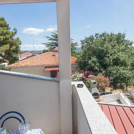 Apartmani Dekanic Krk Krk Town Exterior photo