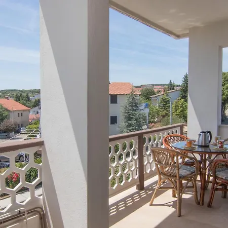 Apartmani Dekanic Krk Krk Town Exterior photo